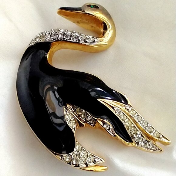 Black Swan Brooch Goldtone Retro 80s Resin Enamel Pavé Rhinestones - Picture 6 of 10
